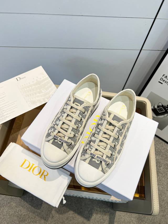 Direct sales Dior Dior's latest spring and summer catwalk casual thick-soled cl