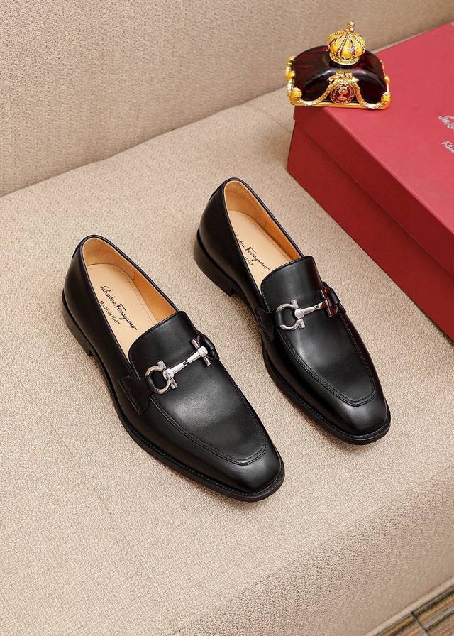 Product trademark: Ferragamo casual leather shoes Regular size: 38-44 45.46.47