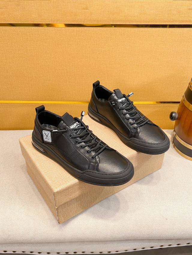 Lv Louis Vuitton low-top new men's shoes, high-quality original quality uppers m