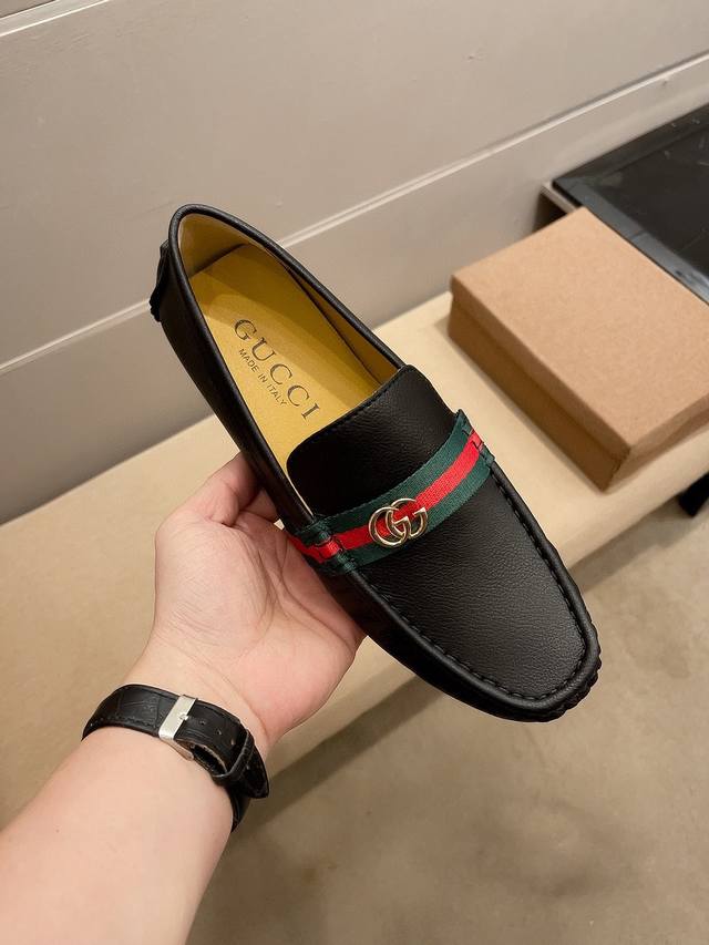 GucciGucci official men's four seasons high-end moccasins, the latest elements a