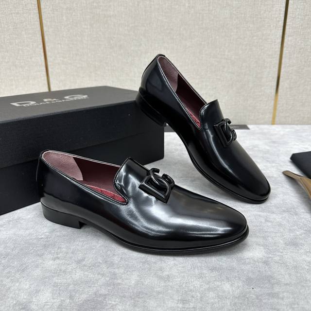 D&G Dolce&Gabban* men's formal shoes, official price RMB 900. Elegant and sophis