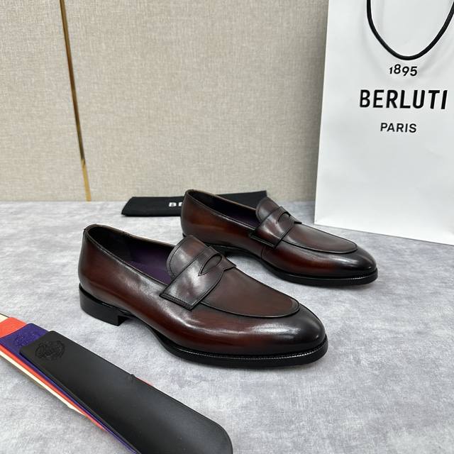 Berlut* New men's hand-brushed loafers from Berlut are shipped, channel boutique