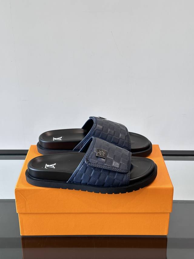 Louis Vuitton Spring and Summer Velcro Zipper New Men's Slippers Sandals Cowhide