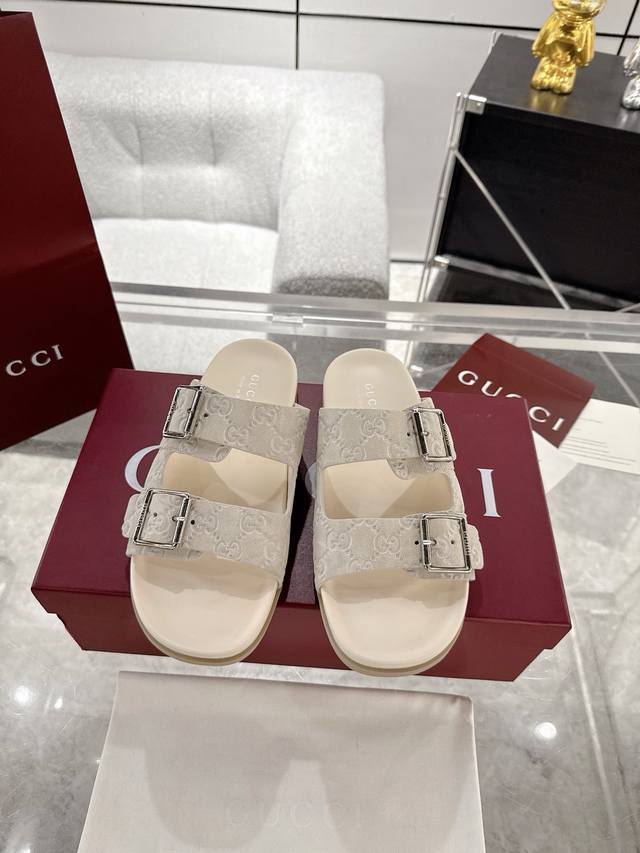 Actual price: Couple's Gucci Couple's Double G Embossed Cross Thick-soled Sandal