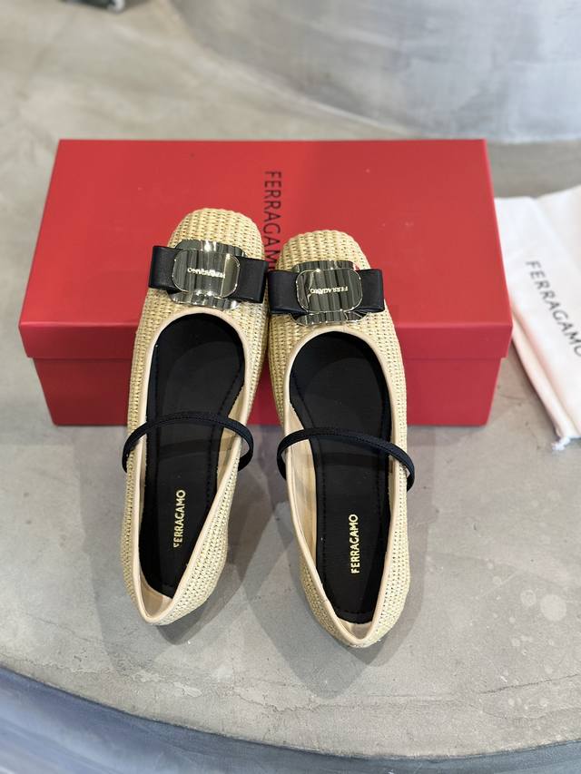Factory Price Ferraga*O 25Ss Ferraga*Mu! New Straw Mary Jane Ballet Flats This