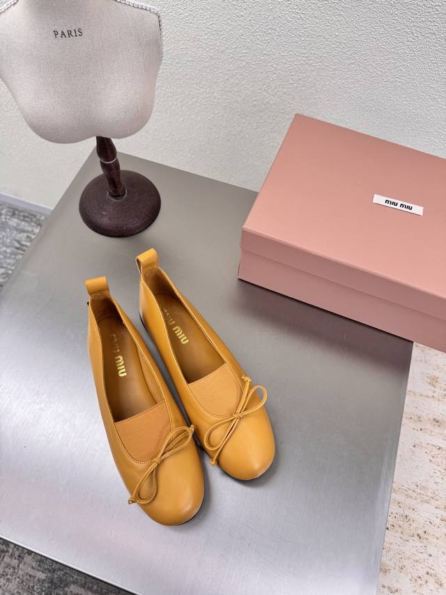 Flat series Miu'miu 25 autumn shoes Comfortable elastic with small bow series T