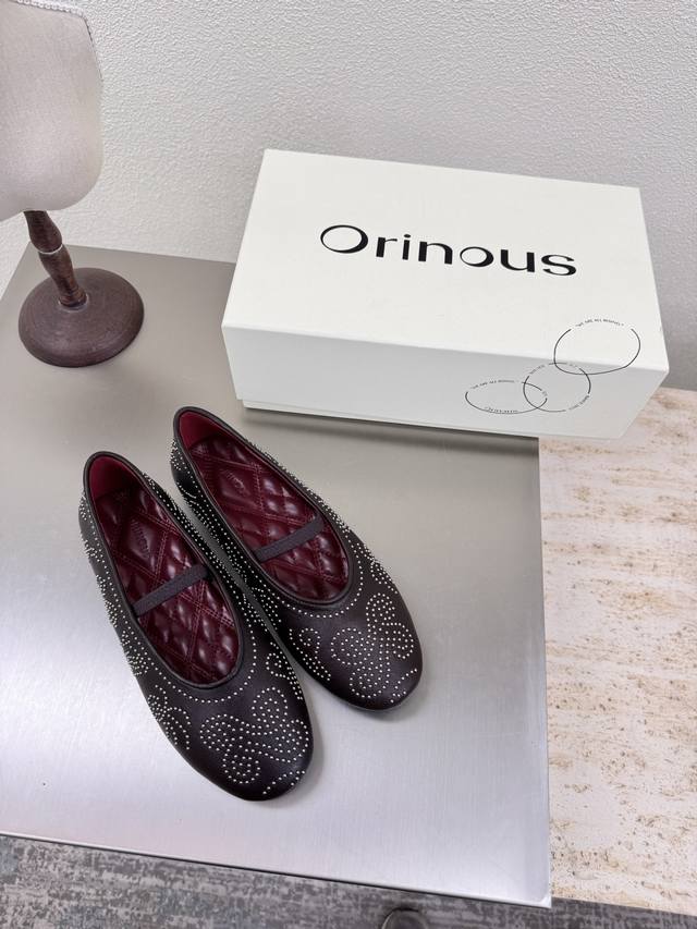 Orinous Exquisite rivet pattern flat shoes Elegant and playful exquisite pattern