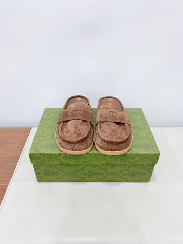 Gucc* 25Ss New spring and summer retro big head closed toe slippers, Birkenstock