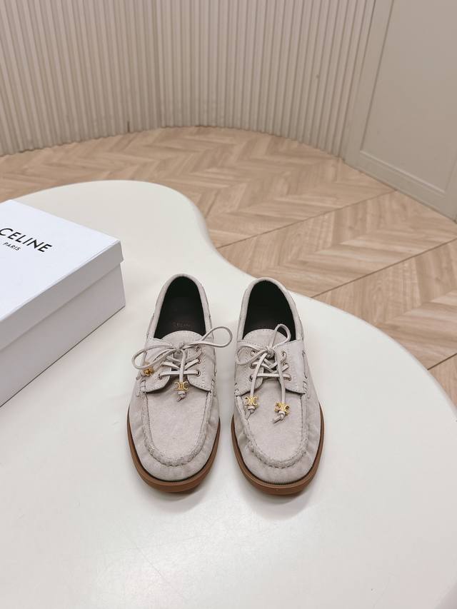 Celine*Celine 2025Ss new flat retro lightweight loafers driving shoes Internet c