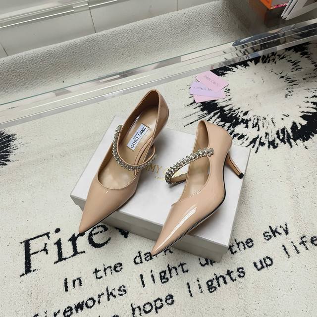 Jimmy Choo rhinestone strap women's shoes Upper: imported patent leather Lining:
