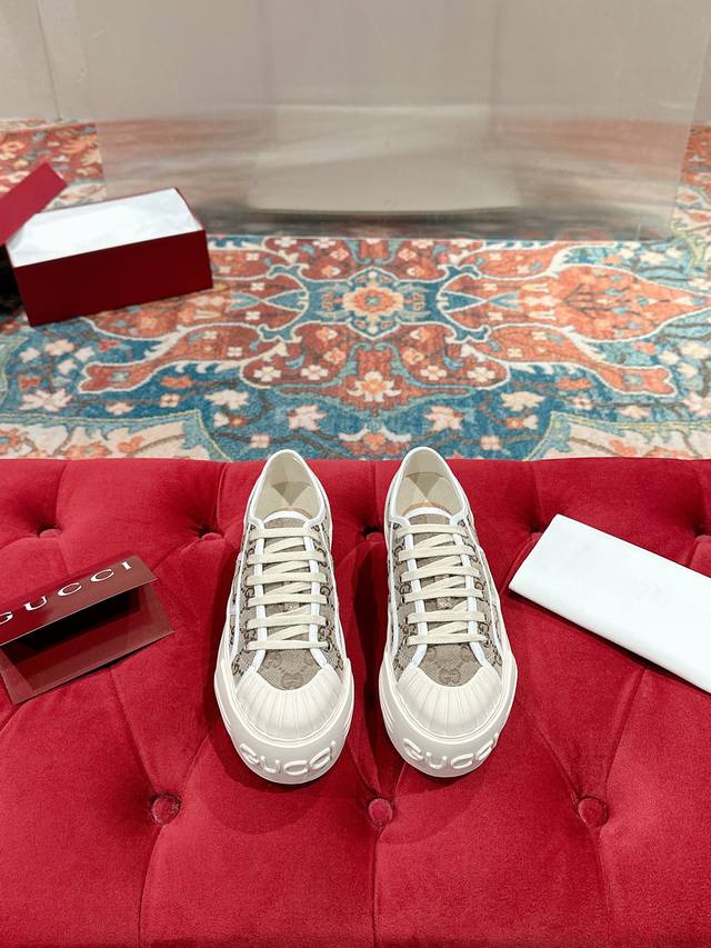Factory P price women's clothing women's shoes sports original Gucci 2025 This