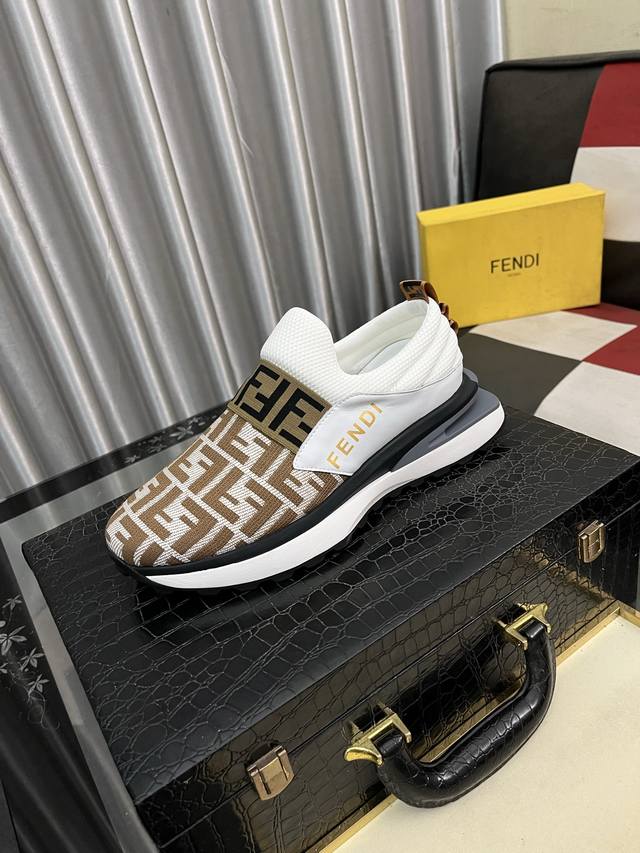 factory price men's sports shoes original Fendi Fendi classic comfortable men,