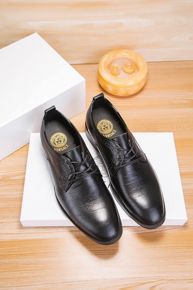 factory price, men's sports shoes, original Versace official flagship store new