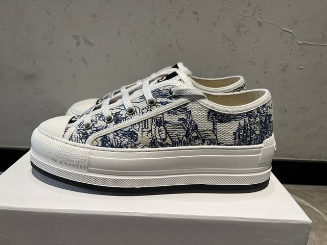 Yuan 2025 Walk'N'Dior embroidered mid-top casual shoes are new On the fashion s