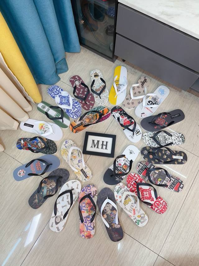 Factory price P Dg Men's spring and summer slippers counter synchronization log