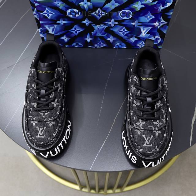 Factory Price Pp: Lv Louis Vuitton men's shoes high-end brand, new models on th