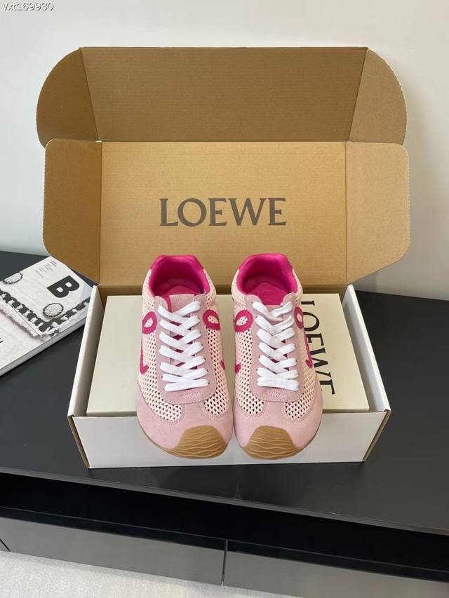 Real price buttons, no extra charge! High version top airplane box set 30Loewe