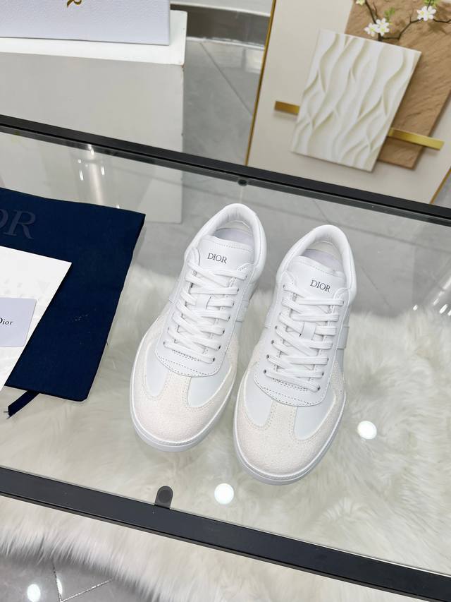 Real price high version. Dior B01 couple casual Gat shoes white shoes sneakers