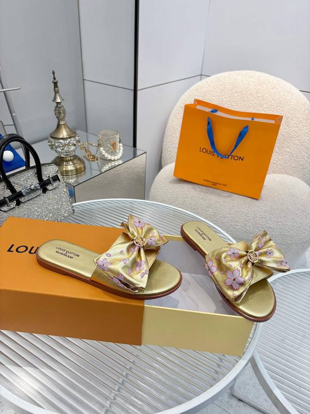 genuine leather outsole 220 The latest hot-selling special material Lo