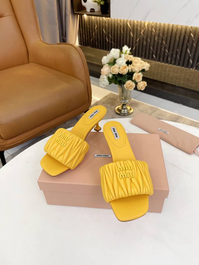 genuine leather outsole 220 Miu Miu spring and summer slippers original 1: 1 op