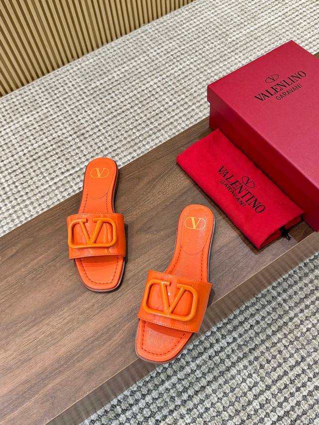 Leather outsole 210 Spring and summer Wu Qianyu's new style flat-bottomed slipp