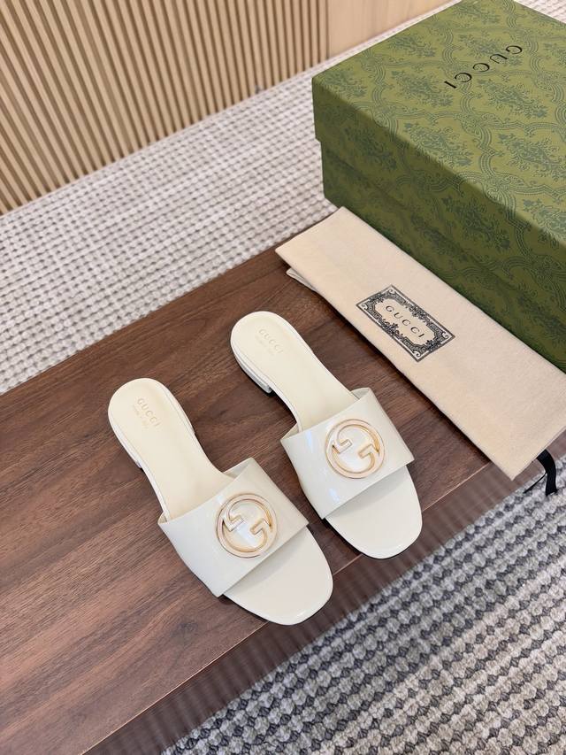 genuine leather outsole 200 G's new small slippers are out, they are super beau