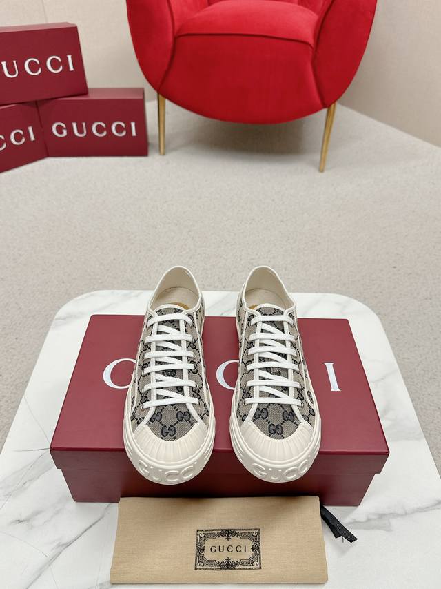 Gucci latest canvas shoes, the most popular denim shoes in spring and summer, cl