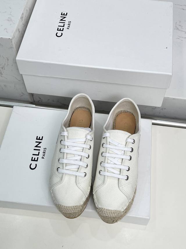 Celine Celine's latest Arc de Triomphe fisherman shoes are recommended by many c