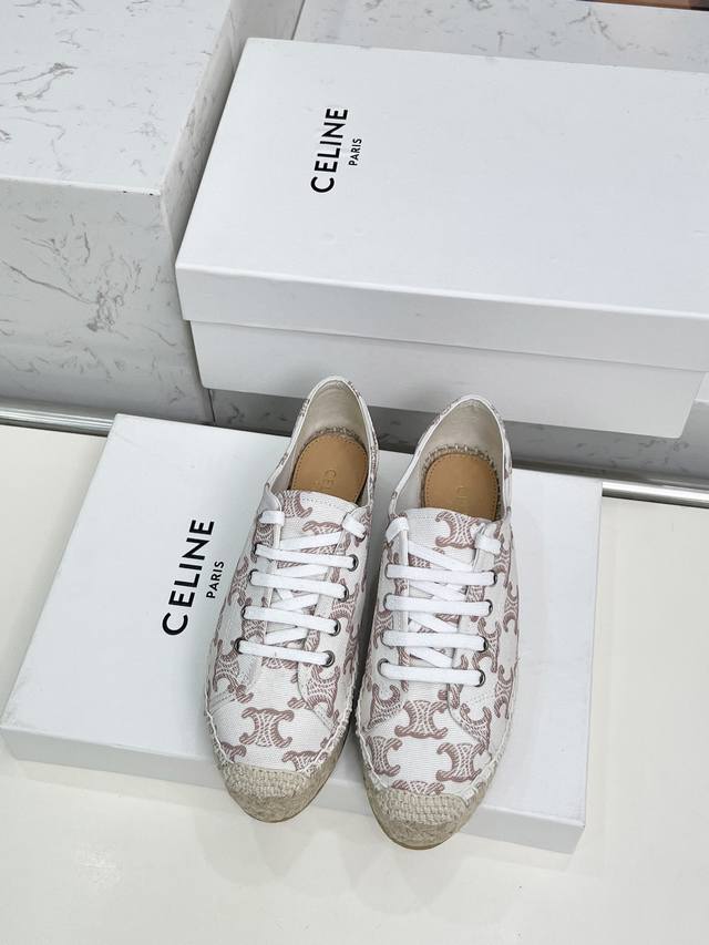 Celine Celine's latest Arc de Triomphe fisherman shoes are recommended by many c