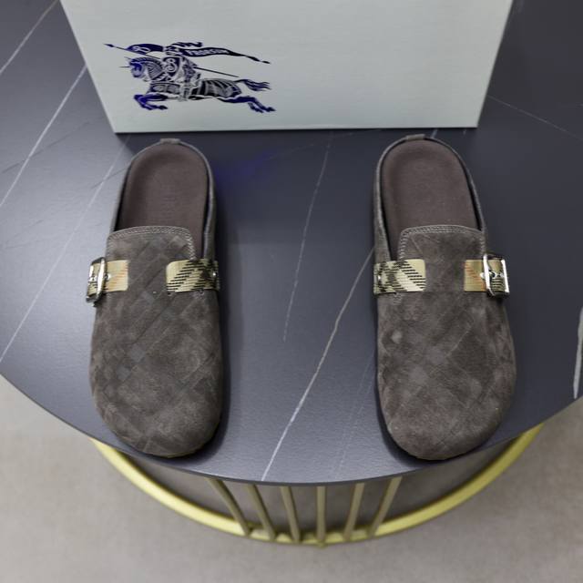Factory Price Pp: Men's Casual Half Slippers - This sports shoe is made of soft