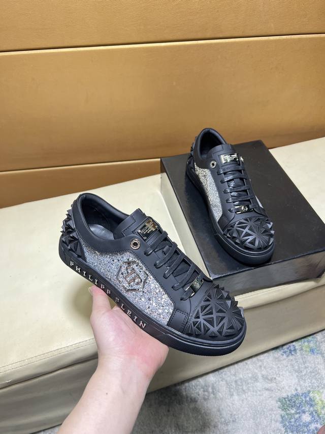 Pp Philips original quality. ~ Unique modern style sports shoes. Casual shoes mu