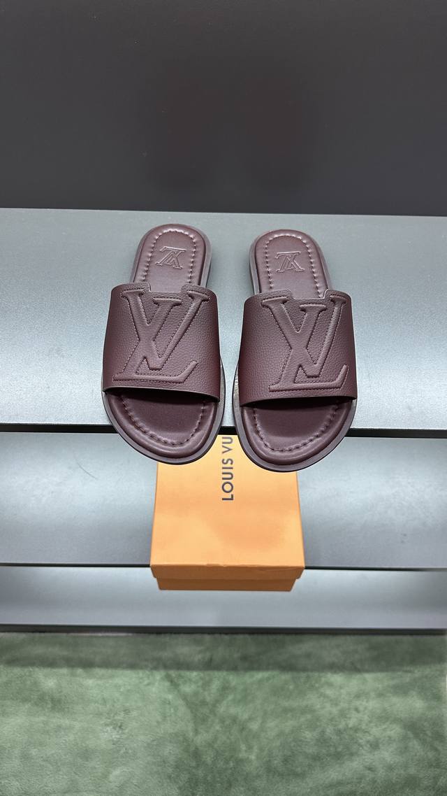 Top purchasing Lv men's spring and summer slippers counter synchronization uppe