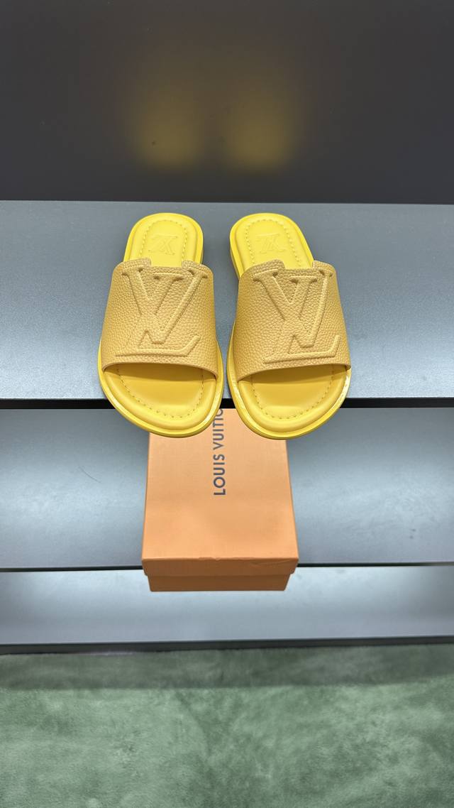 Top purchasing Lv men's spring and summer slippers counter synchronization uppe