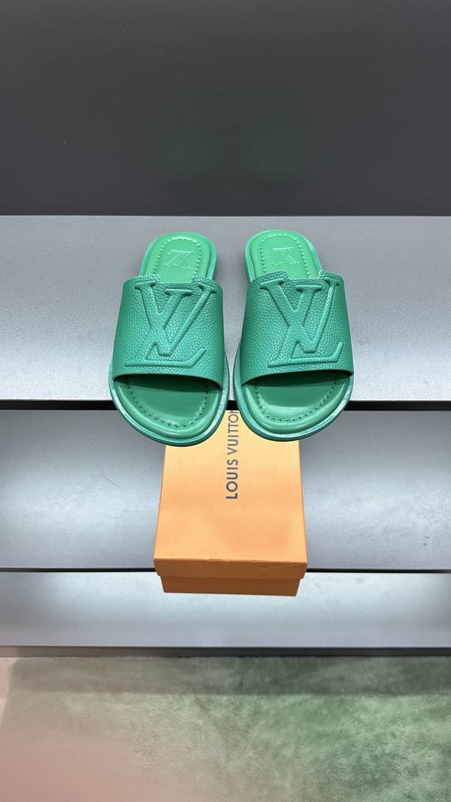 Top purchasing Lv men's spring and summer slippers counter synchronization uppe