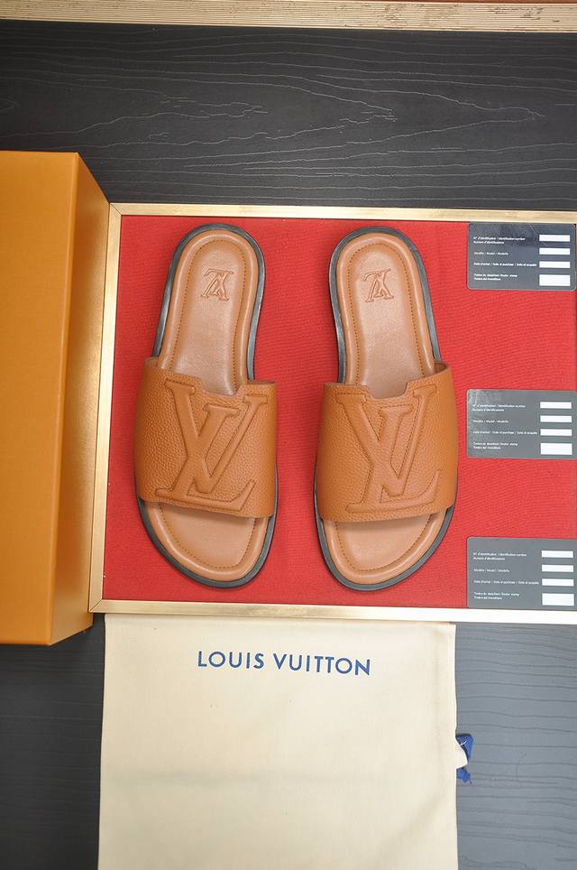 Factory Price P Louis Vuitton Lv slippers high-end cowhide counter 1:1 fashion