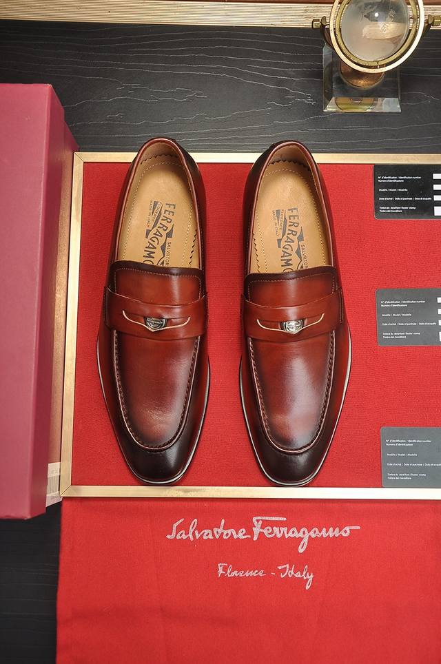 factory price P Ferragamo Ferragamo counter latest model original imported open