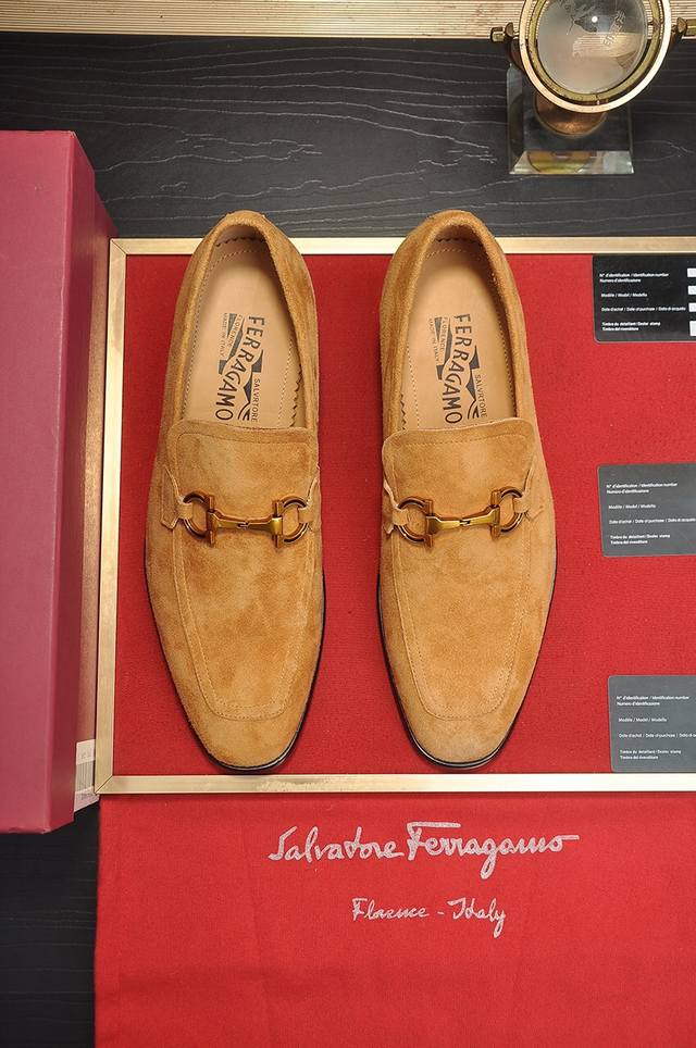 factory price P Ferragamo Ferragamo counter latest model original imported open