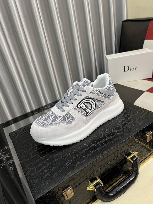 Factory Price Pp: Christian Dior Dior's casual and sports style is combined wit