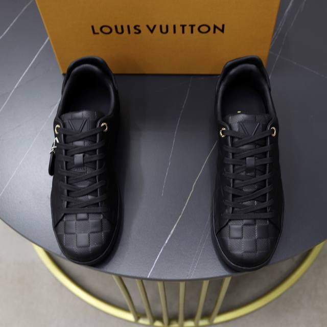 Factory price Pp: Top original Brand: Louis Vuitton Lv. Louis Vuitton Material: