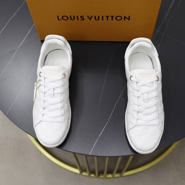 Factory price Pp: Top original Brand: Louis Vuitton Lv. Louis Vuitton Material: