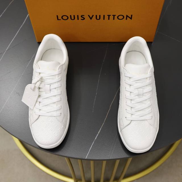 Factory price Pp: Top original Brand: Louis Vuitton Lv. Louis Vuitton Material: