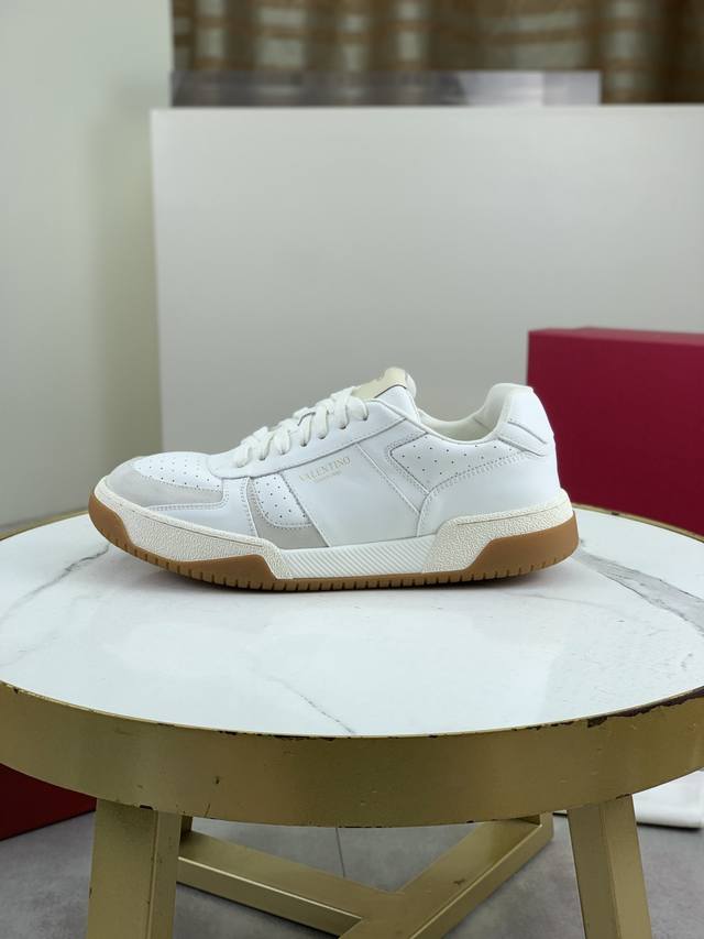 Factory P price P real price Valentino couple's bread shoes top version! Valenti