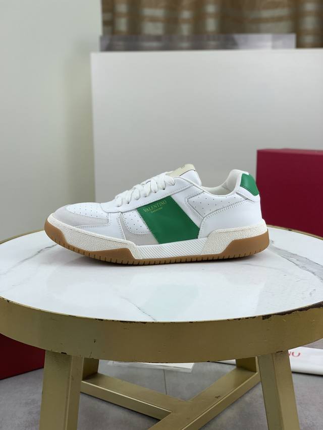 Factory P price P real price Valentino couple's bread shoes top version! Valenti