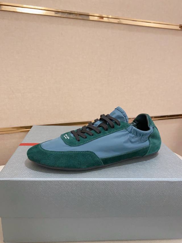 Factory P price high version high quality new Prada Prada counters are launched