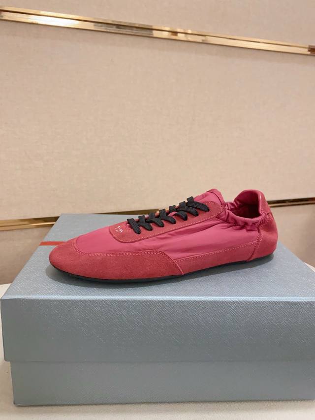 Factory P price high version high quality new Prada Prada counters are launched