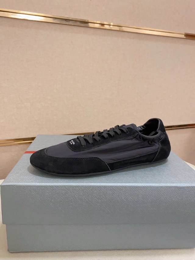 Factory P price high version high quality new Prada Prada counters are launched