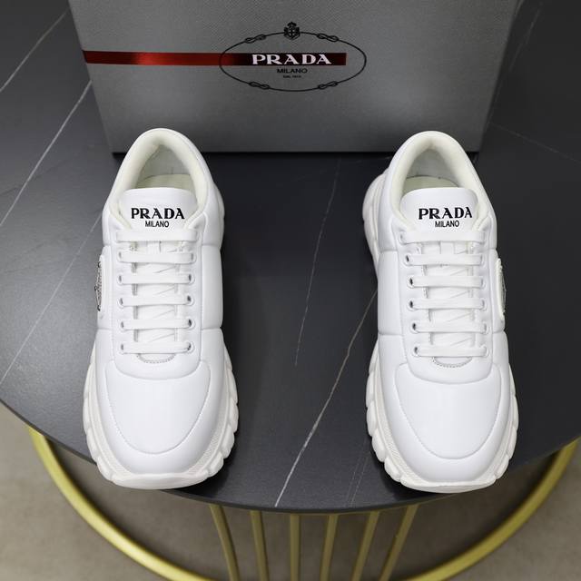 Prada -High-end quality original -Upper: imported soft calfskin, silk-screen bra