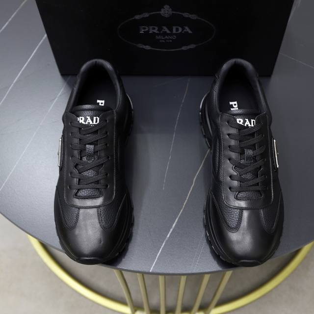 Factory price Pp: Top original Brand: Prada Standard size: Men's size 38 44 45