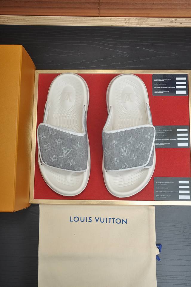 Factory Price P Louis Vuitton Lv slippers high-end cowhide counter 1:1 fashion