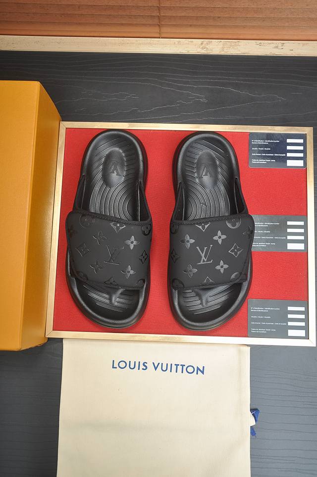 Factory Price P Louis Vuitton Lv slippers high-end cowhide counter 1:1 fashion